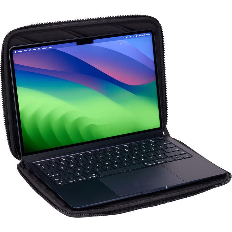 Gauntlet 5 MacBook & Laptop Case 16" Black CA.3205412
