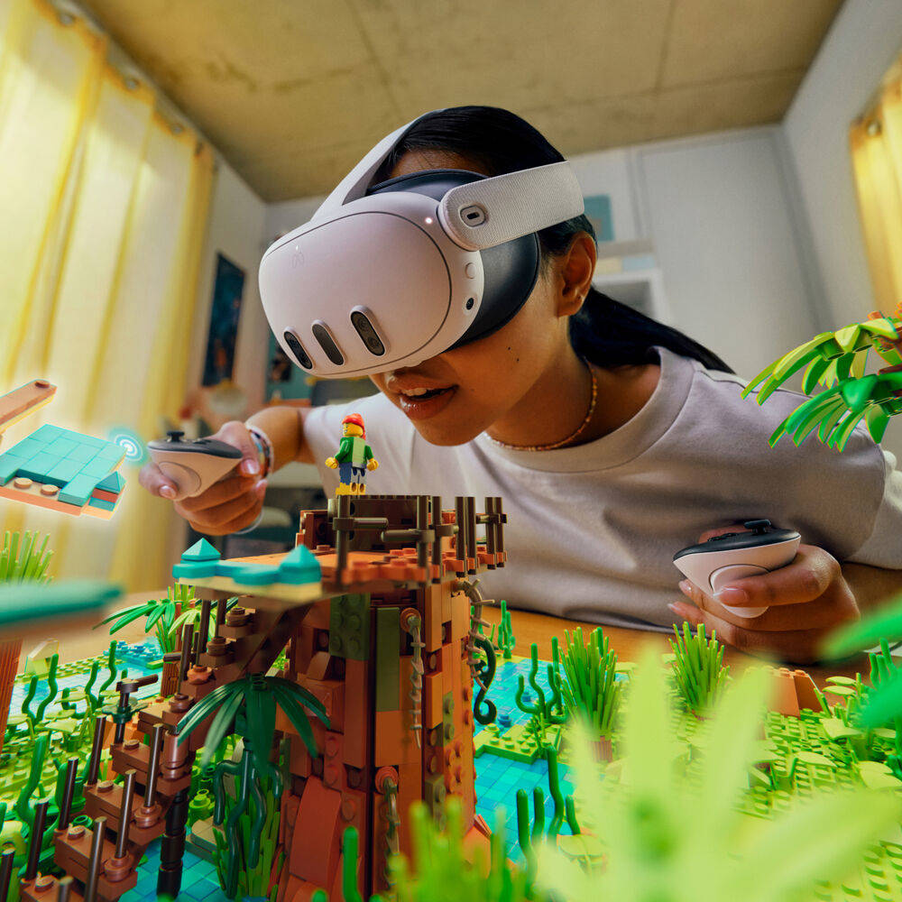 Meta Oculus Quest 3: Advanced All-In-One Virtual Reality Headset